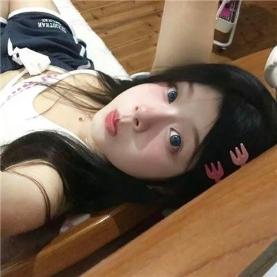 摇曳百合3海报